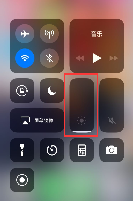 手机打游戏边框太滑了_手机游戏有边框_玩游戏有边框