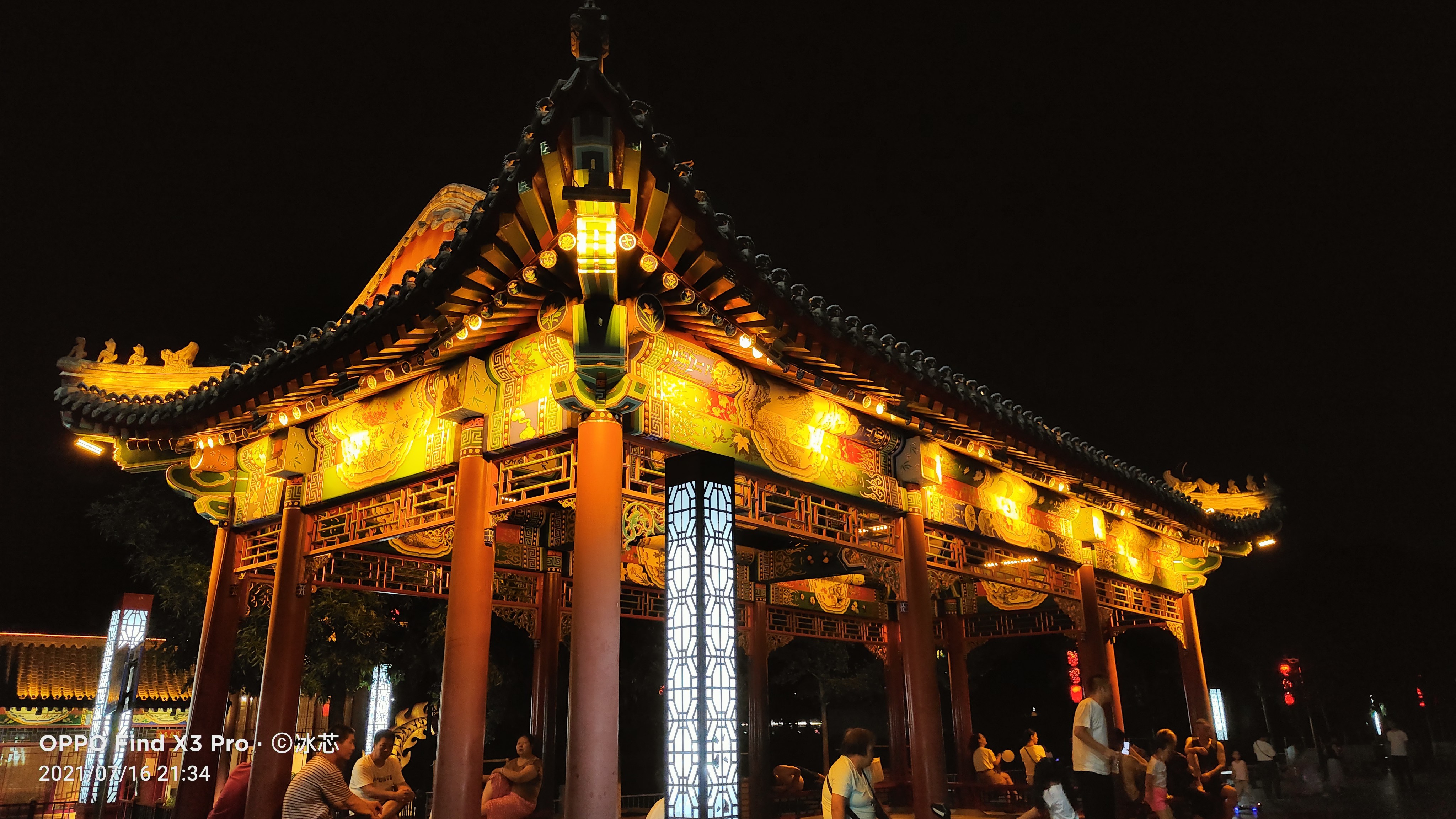 拍夜景手机哪个手机好_夜景拍照软件下载_拍夜景打游戏手机推荐一下
