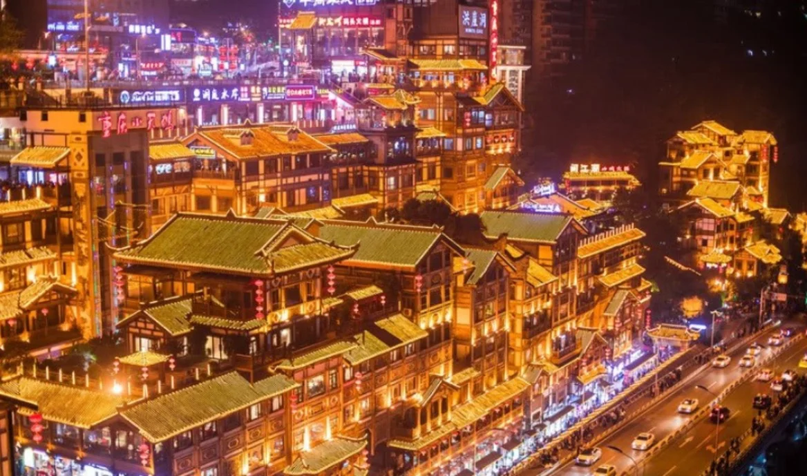 拍夜景手机哪个手机好_夜景拍照软件下载_拍夜景打游戏手机推荐一下